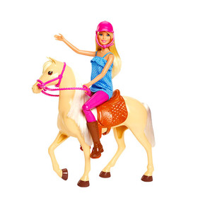 Barbie: lovas szett babával