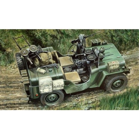 ITA 1:35 COMMANDO CAR