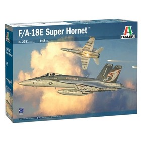 Italeri: F/A 18E Superhornet repülőgép makett, 1:48