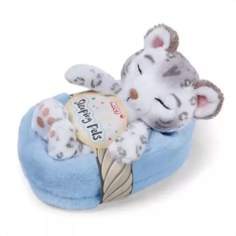 Nici: Alvó hópárduc plüssfigura kosárban - 12 cm