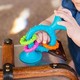Fat Brain Toys: Rágható csörgő karikákkal - türkiz