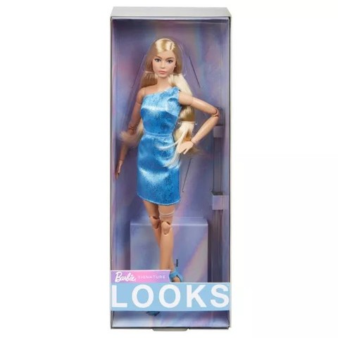 Barbie Looks: Pasztell kollekció - Barbie baba csíkos ruhában