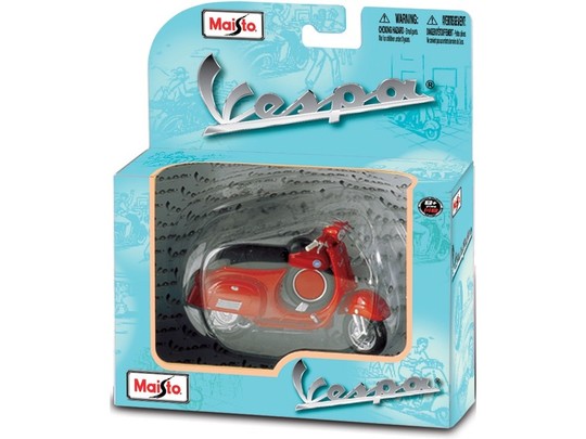 Maisto 1/18 Vespa robogók, több féle