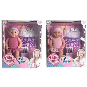 Pisilős lány baba színezhető felsővel és kiegészítőkkel kétféle változatban