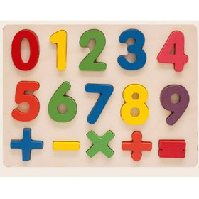 Színes fa formaillesztő puzzle számokkal 15db-os készlet